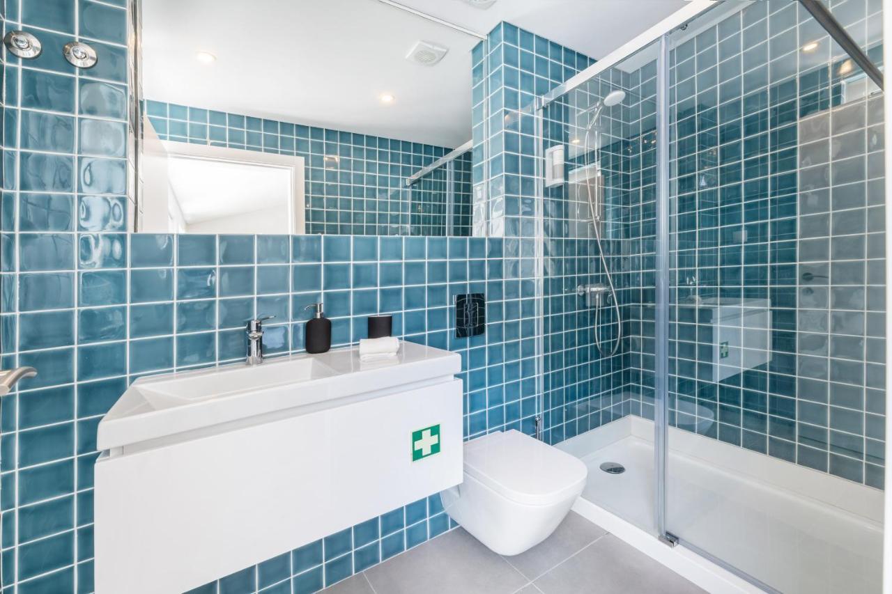 Olala Lisbon Oriente Suites A Eksteriør billede